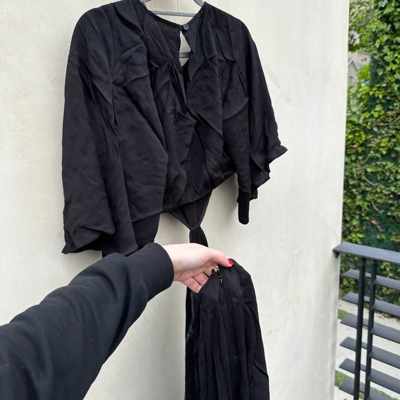 Reformation Benny Cut-out Waist Midi Dress Black Flared Flounce Sleeves Sz 12 - Picture 11 of 11